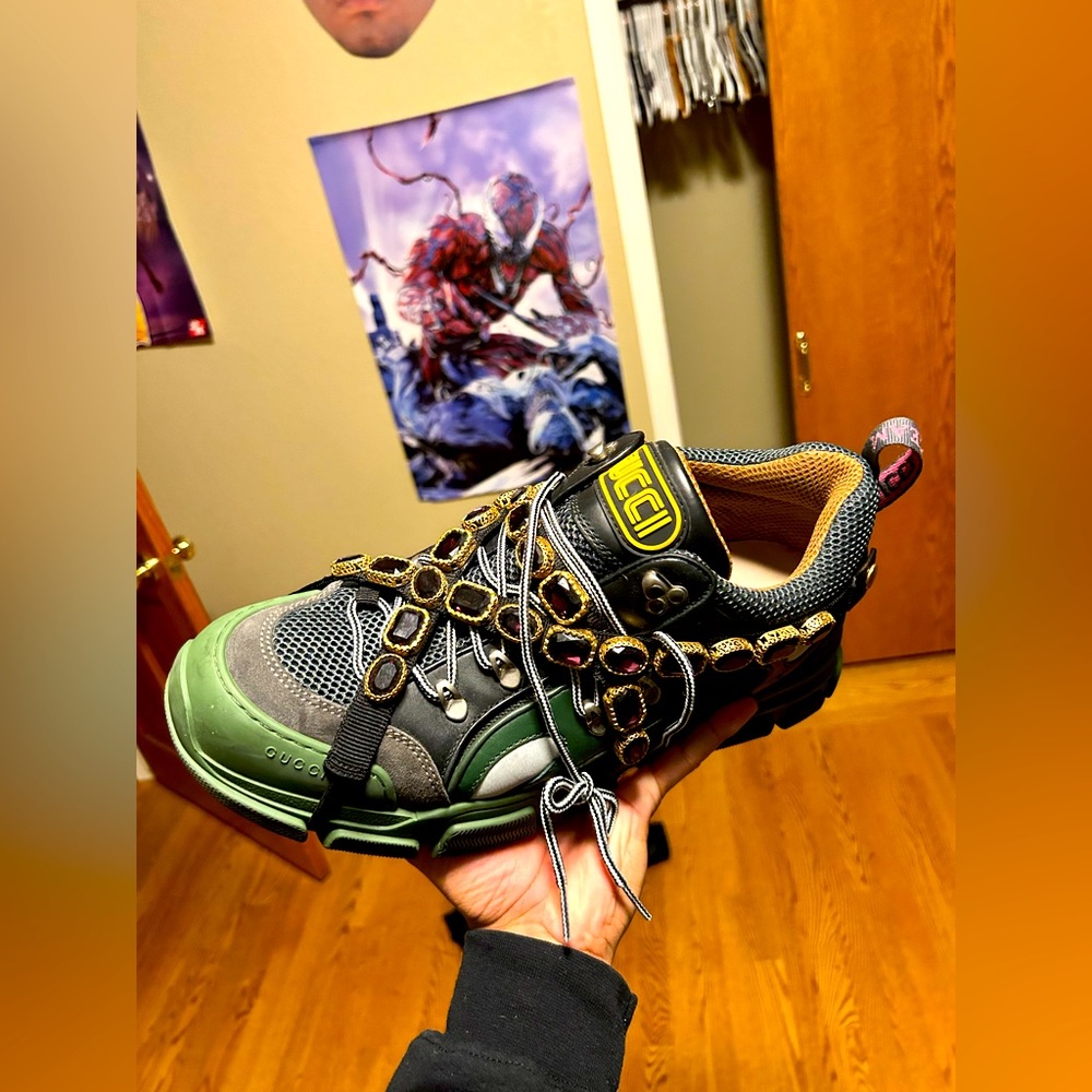 Gucci Flashtrek Crystals ‘ Green ‘ only worn once!!!